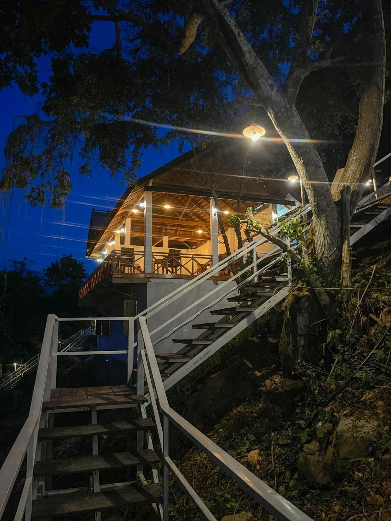 Nongkhiaw The Float House Otel Dış mekan fotoğraf