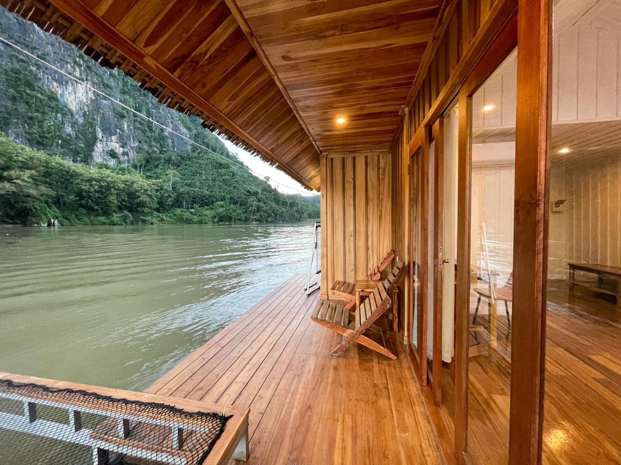 Nongkhiaw The Float House Otel Dış mekan fotoğraf