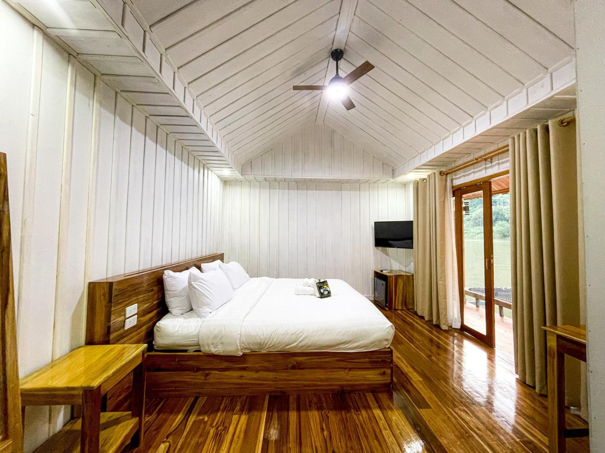 Nongkhiaw The Float House Otel Dış mekan fotoğraf