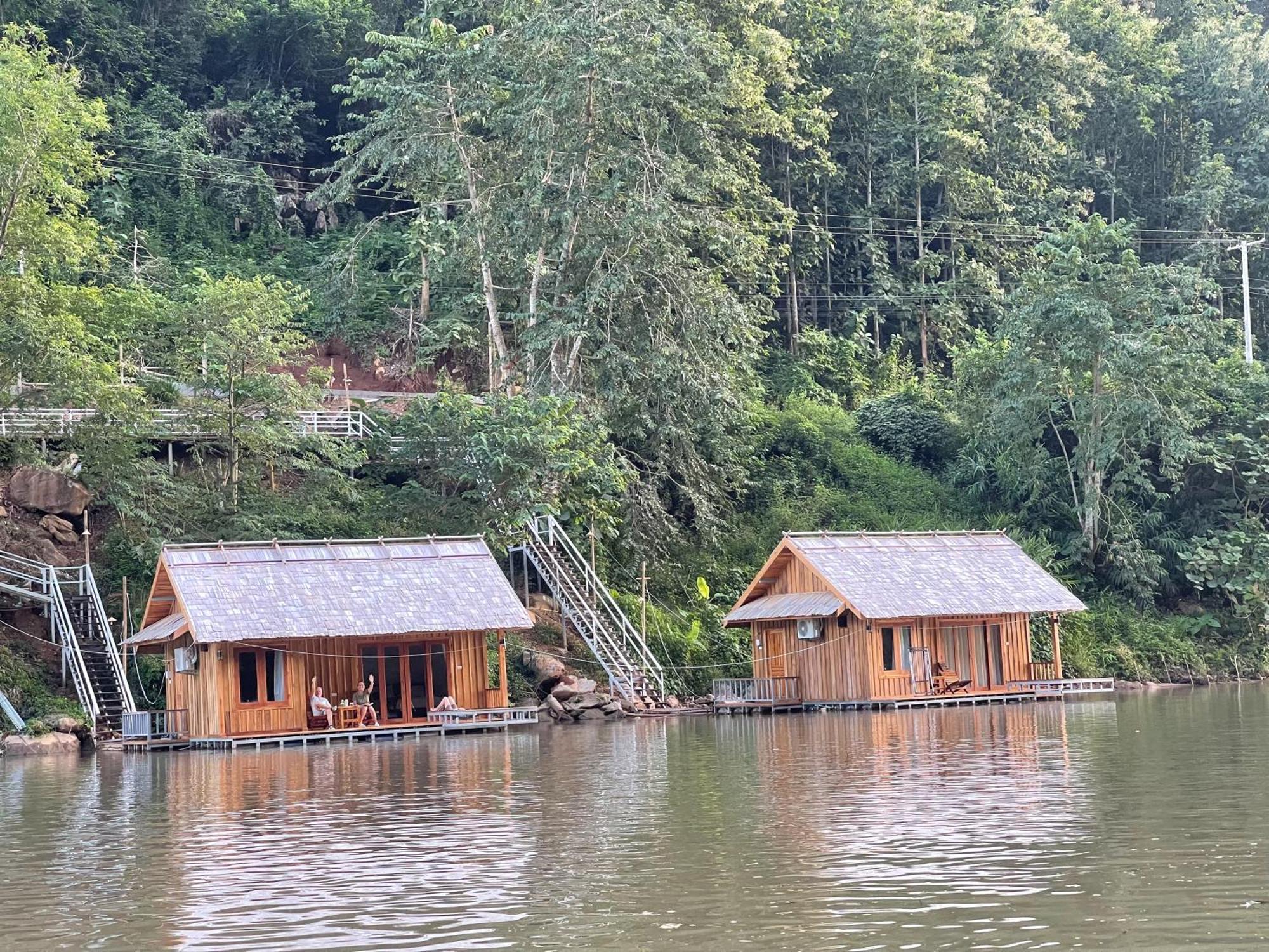 Nongkhiaw The Float House Otel Dış mekan fotoğraf