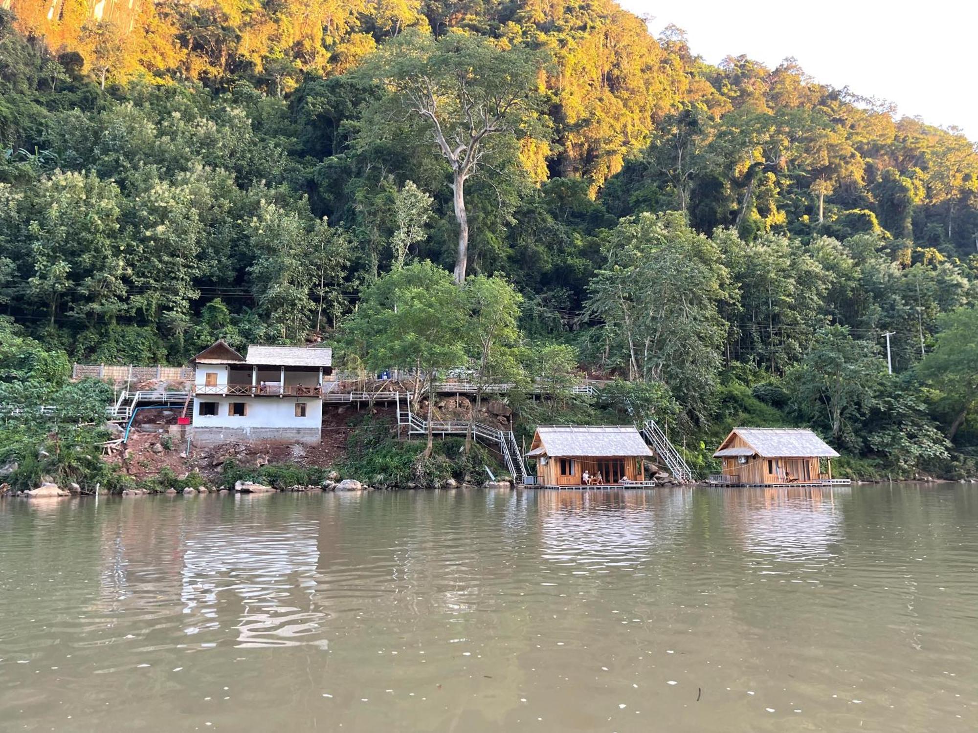 Nongkhiaw The Float House Otel Dış mekan fotoğraf
