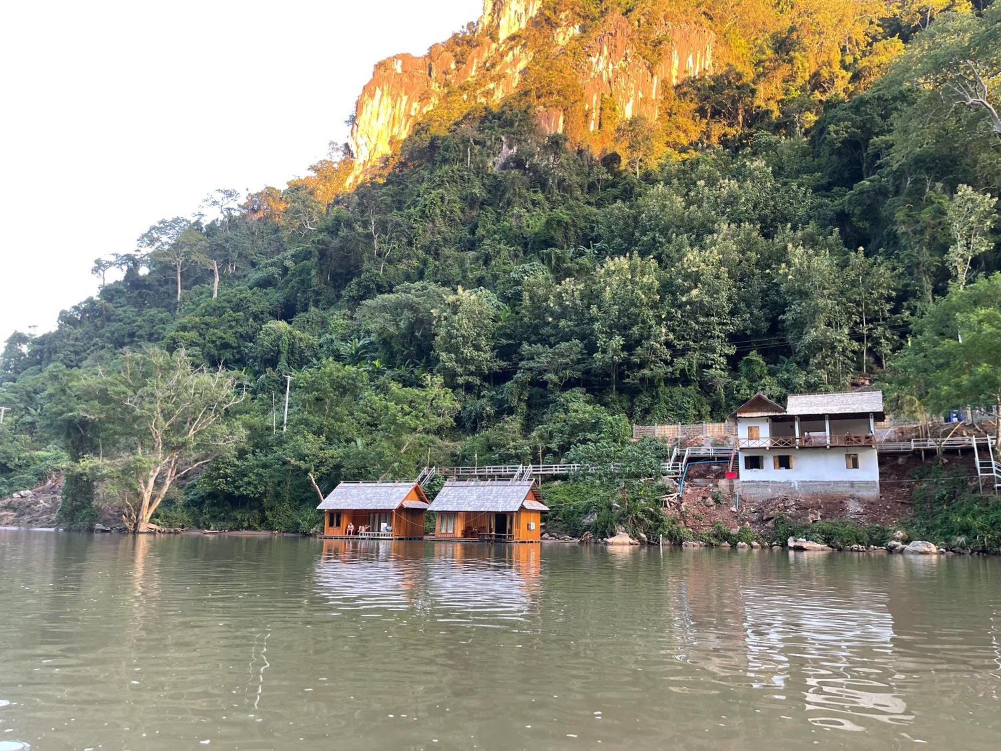 Nongkhiaw The Float House Otel Dış mekan fotoğraf