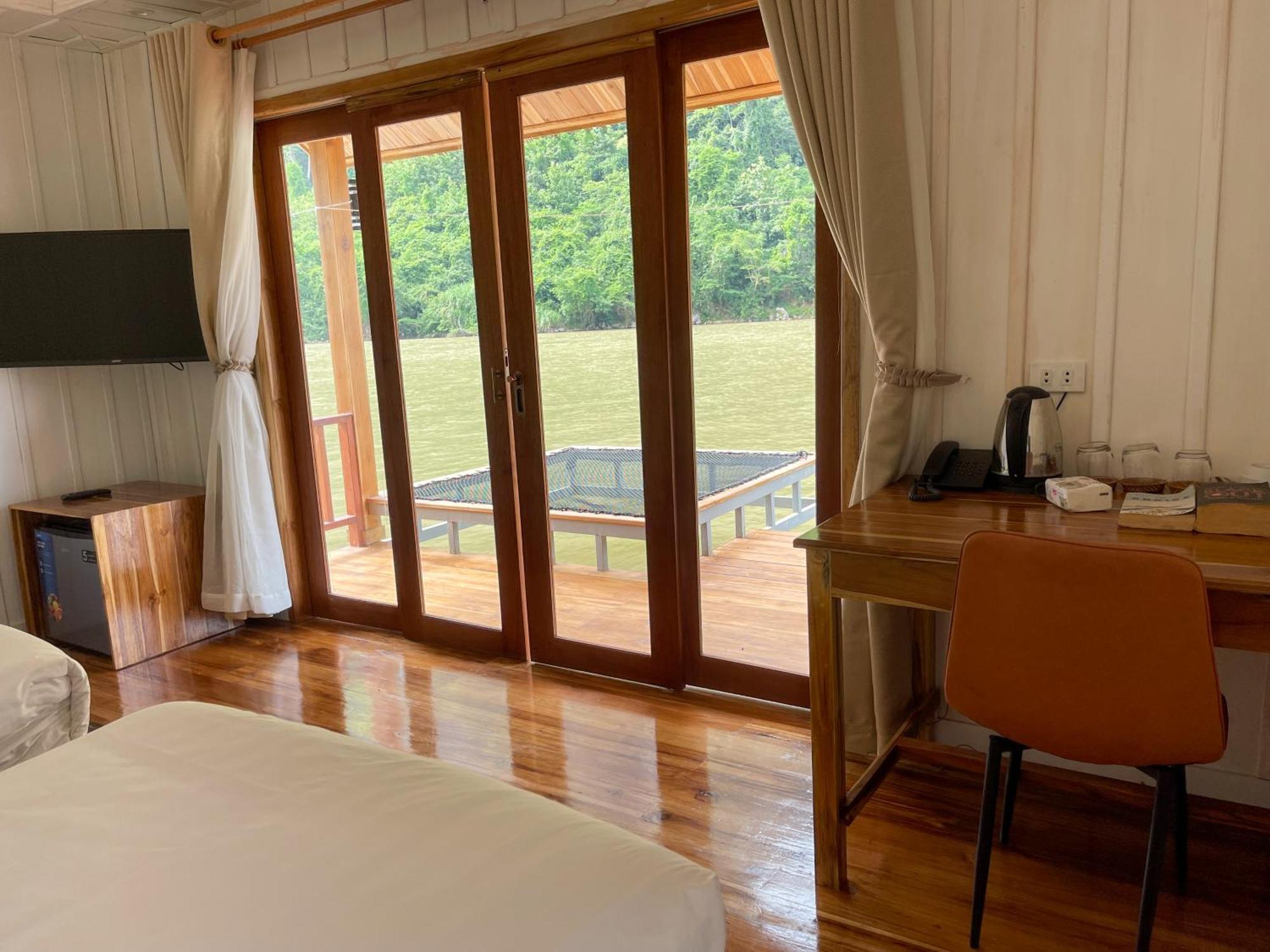 Nongkhiaw The Float House Otel Dış mekan fotoğraf