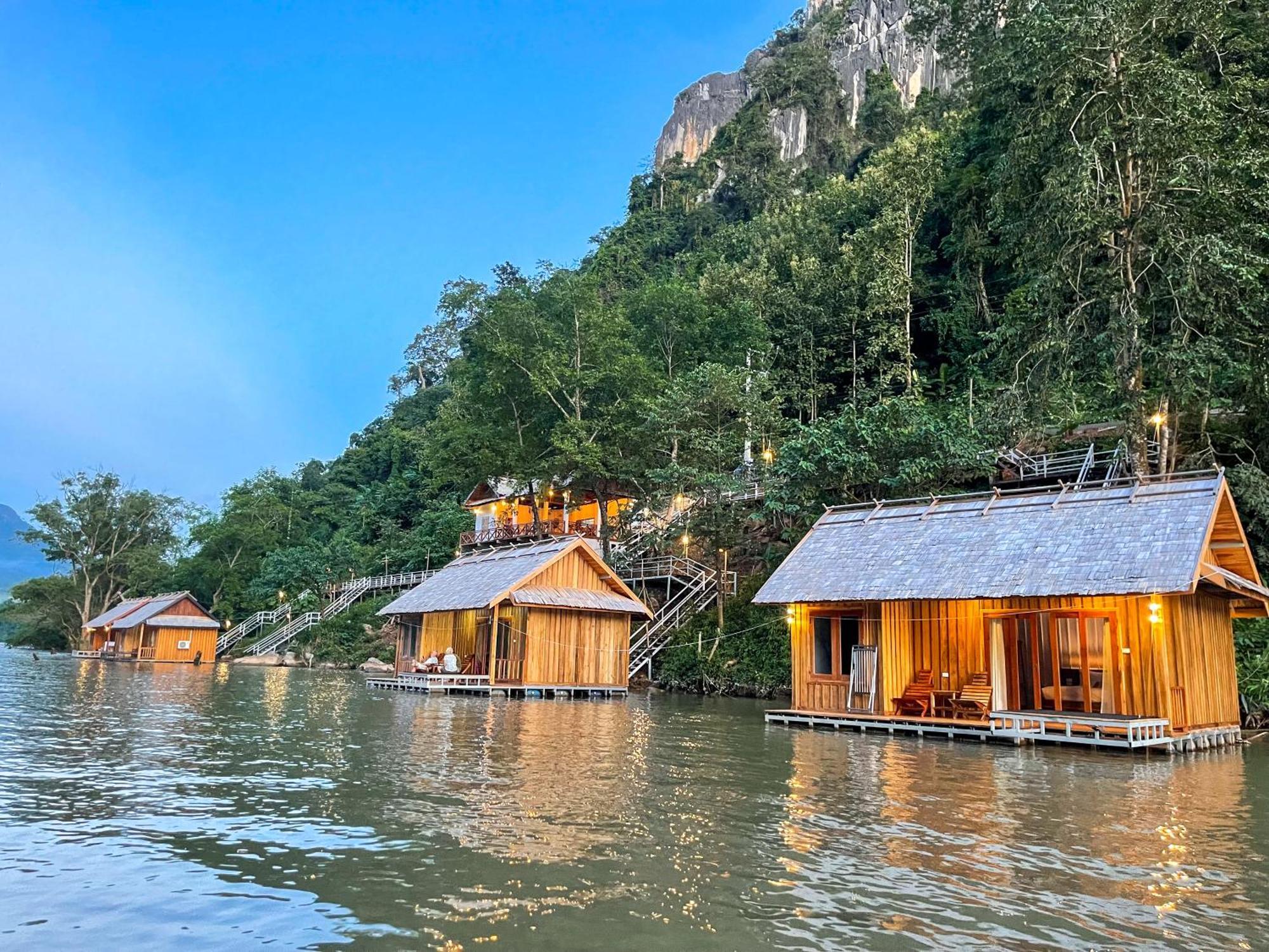 Nongkhiaw The Float House Otel Dış mekan fotoğraf