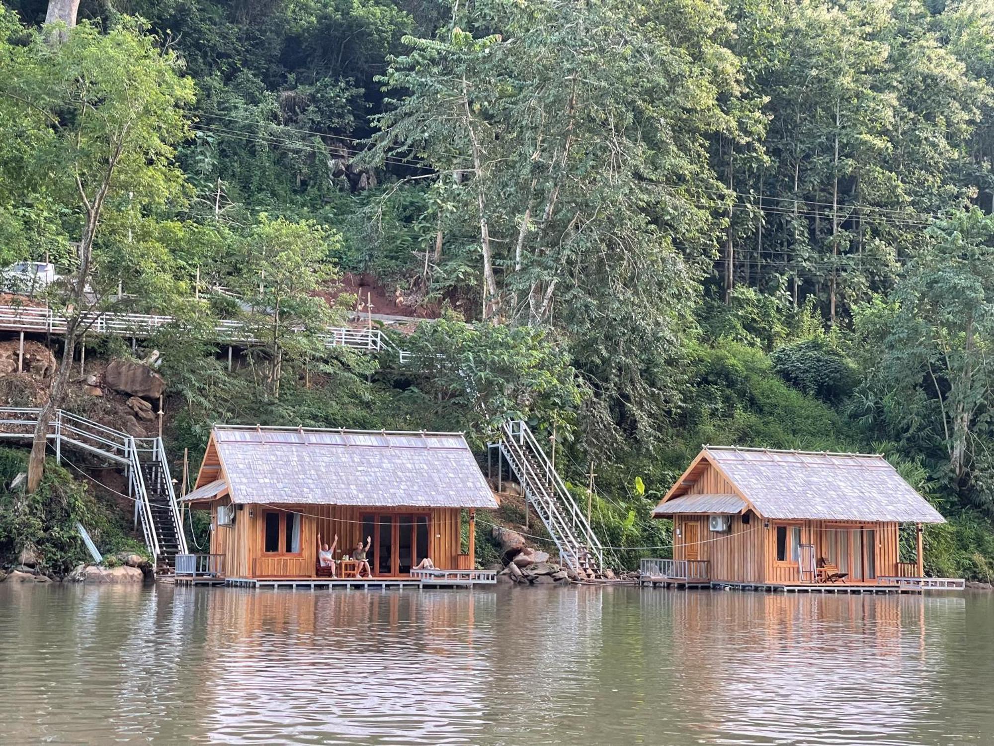 Nongkhiaw The Float House Otel Dış mekan fotoğraf