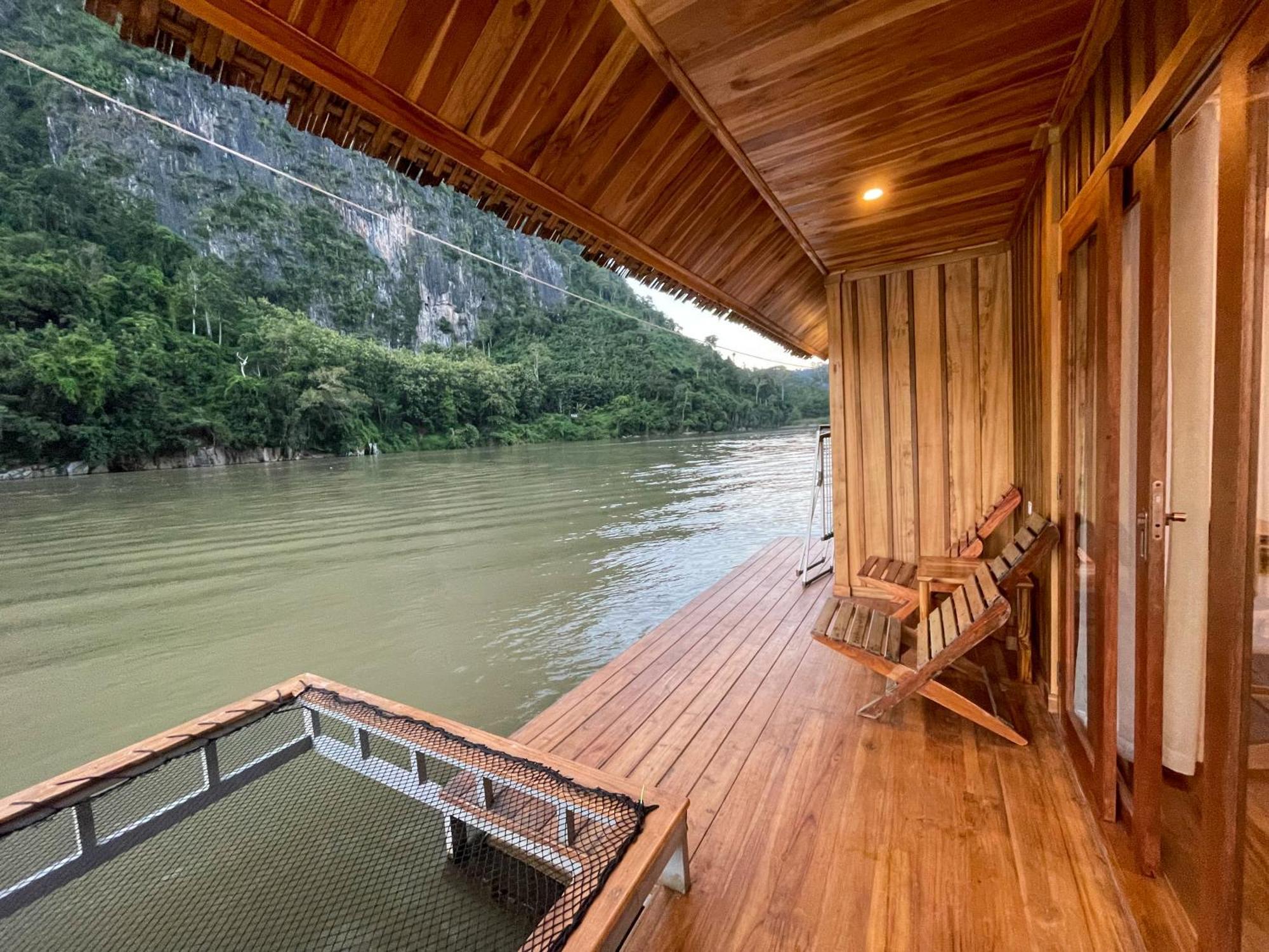 Nongkhiaw The Float House Otel Dış mekan fotoğraf